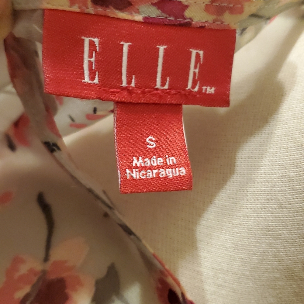 Elle Ruffled Blouse - Picture 5 of 5
